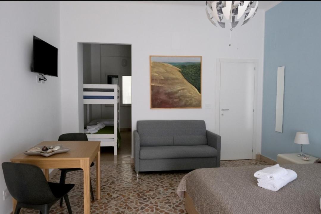 Sole & Luna Guest House Bari Exterior photo